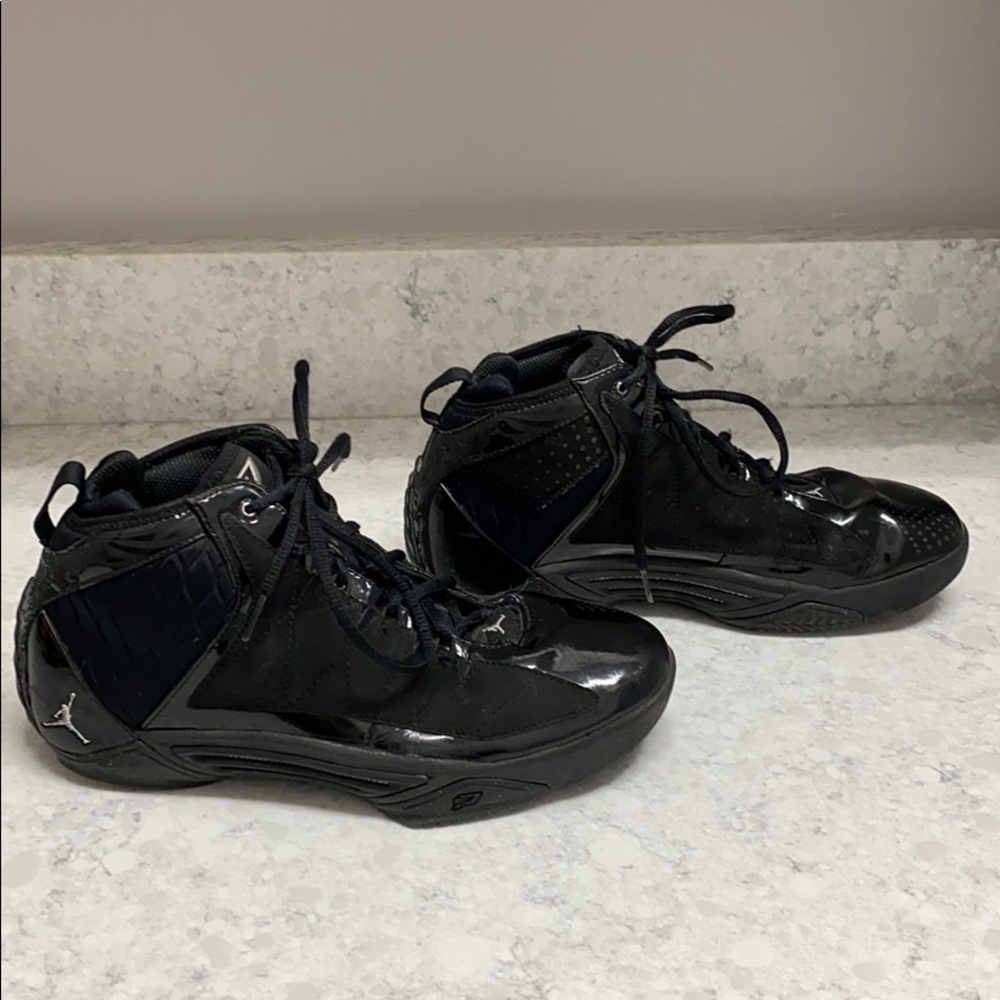 Jordan Basketball shoes size 9